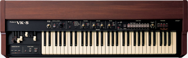 ROLAND VK8